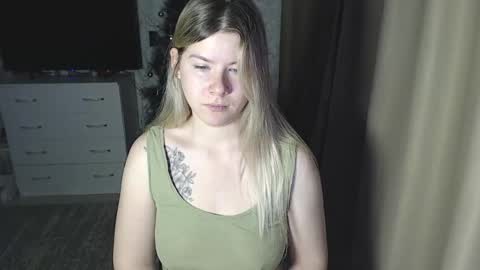 Melissa  Ray online show from 12.23.24