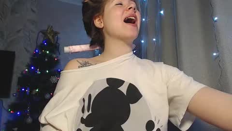 Melissa  Ray online show from 12.31.24