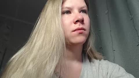 Melissa  Ray online show from 02.09.25