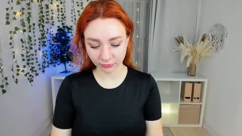 Snapshot of melissa_adamss chatting on 12.20.24 Melissa online show from 12.20.24