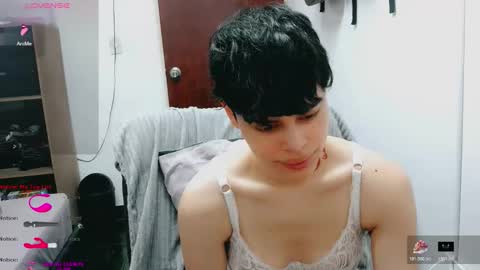 Snapshot of melissa_and_dany chatting on 11.08.25 Melissas Corner online show from 11.08.25