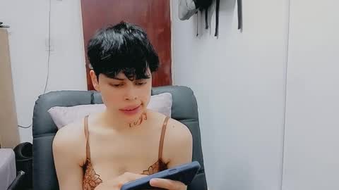 Snapshot of melissa_and_dany chatting on 11.21.25 Melissas Corner online show from 11.21.25