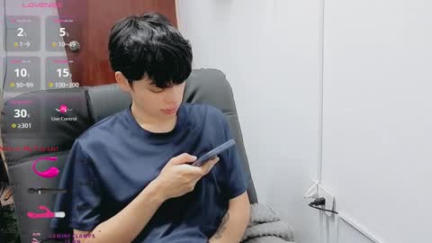 Snapshot of melissa_and_dany chatting on 12.01.25 Melissas Corner online show from 12.01.25