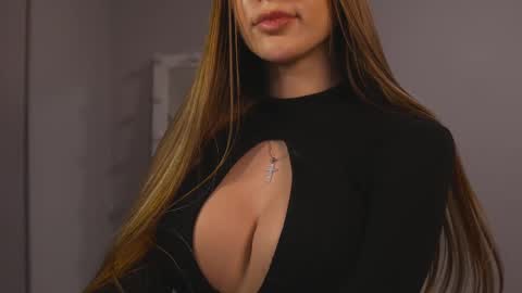 WE ARE NOT LESBIAN WE ARE NOT KISSING Alisa right  Katty left.  Free action requestsBAN  .     start online show from 02.13.25