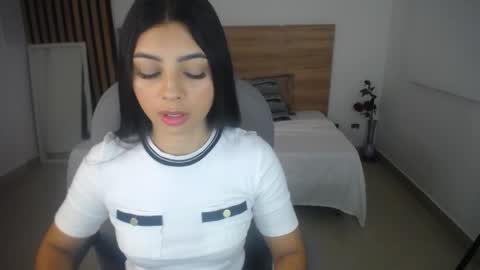 Snapshot of melissa_lenox chatting on 06.03.26 melissa_lenox online show from 06.03.26