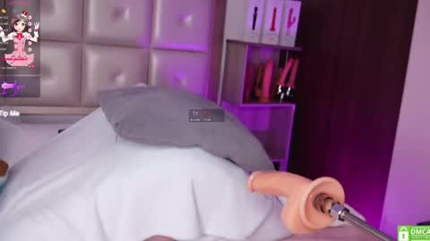 Snapshot of melissa_luu chatting on 11.22.25 melissa_luu online show from 11.22.25