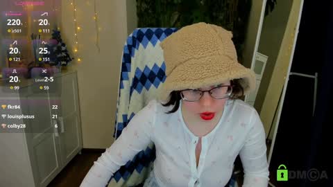 Snapshot of melissa_wells chatting on 12.21.24 Melissa online show from 12.21.24