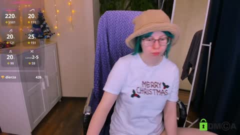 Snapshot of melissa_wells chatting on 12.27.24 Melissa online show from 12.27.24