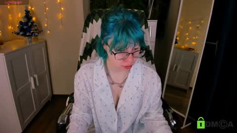 Snapshot of melissa_wells chatting on 12.31.24 Melissa online show from 12.31.24