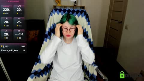 Snapshot of melissa_wells chatting on 02.04.25 Melissa online show from 02.04.25