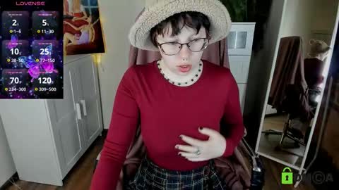 Snapshot of melissa_wells chatting on 09.25.25 Melissa online show from 09.25.25