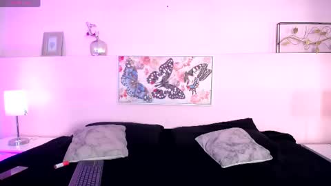 Snapshot of melissaa_bloom chatting on 06.19.26 Melissa online show from 06.19.26