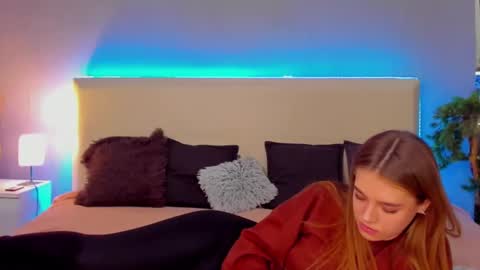 Snapshot of melissacrayzy chatting on 02.28.25 MelissaCrayzy online show from 02.28.25