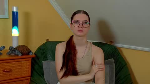 Snapshot of melissamays chatting on 10.07.25 Melissa online show from 10.07.25