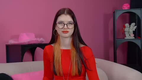 Snapshot of melissamays chatting on 03.18.26 Melissa online show from 03.18.26