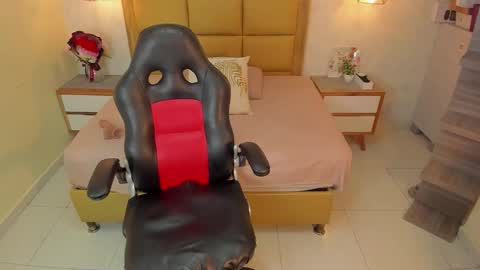    online show from 03.18.26