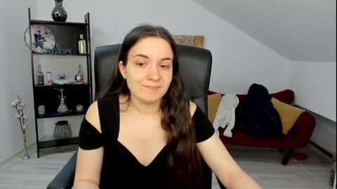 Snapshot of melissawiliam chatting on 05.13.26 melissawiliam online show from 05.13.26