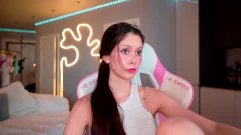 Snapshot of melissaxcbx chatting on 09.10.25 NEXT STREAM  in 7  3gmt---  online show from 09.10.25