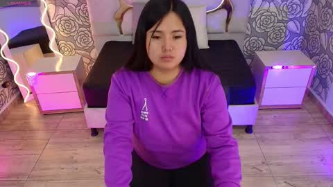 Snapshot of mellani_tay chatting on 01.19.25 Mellani online show from 01.19.25