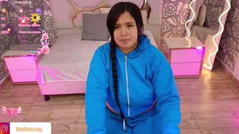 Snapshot of mellani_tay chatting on 02.09.25 Mellani online show from 02.09.25