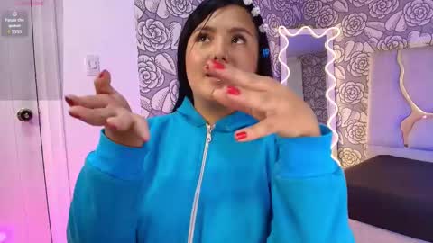 Snapshot of mellani_tay chatting on 02.25.25 Mellani online show from 02.25.25