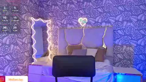 Snapshot of mellani_tay chatting on 03.01.25 Mellani online show from 03.01.25