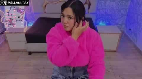 Snapshot of mellani_tay chatting on 11.09.25 Mellani online show from 11.09.25