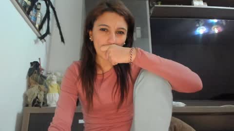 MellyMell  online show from 02.01.25