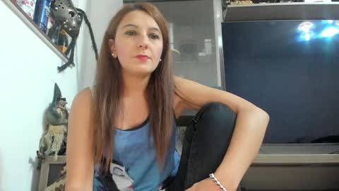 MellyMell  online show from 10.20.25