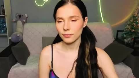 mellhyees online show from 01.18.26