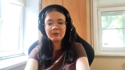 mellieyamazaki online show from 05.30.26