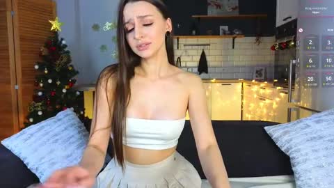 Caroline online show from 12.28.24