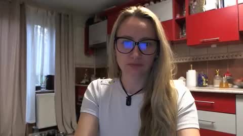 Melly online show from 10.23.25