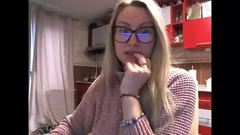 Melly online show from 03.02.26