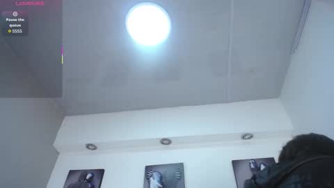 Snapshot of melodiroux_ chatting on 01.13.26 Melodi online show from 01.13.26