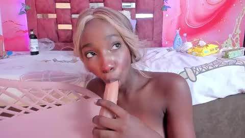 Mixie online show from 02.18.25