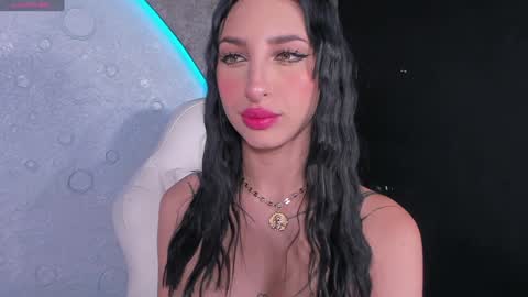 Snapshot of melodyadamss chatting on 01.05.25 Melody or Val  online show from 01.05.25