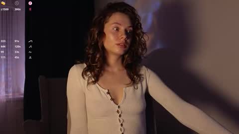 Snapshot of melodykey_x chatting on 11.14.25 melody online show from 11.14.25