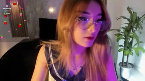 melodylanee online show from 11.27.25