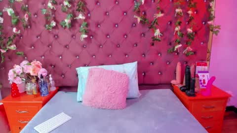 Melodysmithass online show from 10.03.25