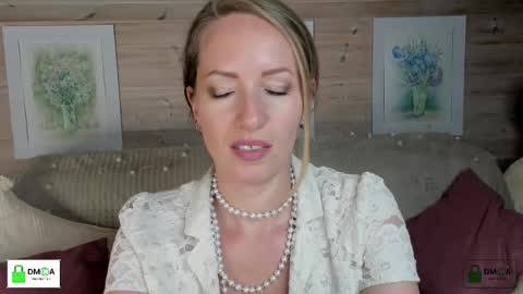 Snapshot of melodyys chatting on 09.20.25 Melody My schedule this week Wednesday Thursday Sunday online show from 09.20.25