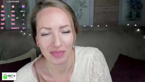 Snapshot of melodyys chatting on 11.16.25 Melody My schedule this week Wednesday Thursday Sunday online show from 11.16.25