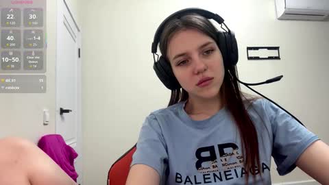 Hi Im Aria 18 years old online show from 02.03.26
