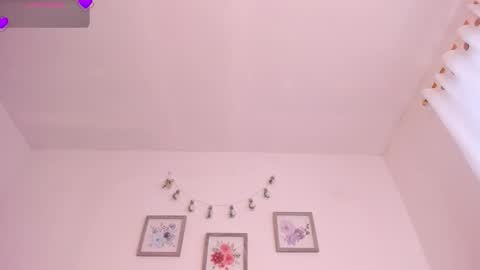 Snapshot of mely_rosee chatting on 02.26.26 online show from 02.26.26