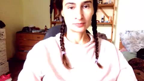 Yummygirl online show from 10.14.25