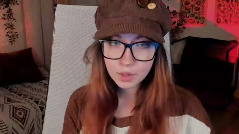 Snapshot of memorycadence chatting on 10.03.25 Mia online show from 10.03.25