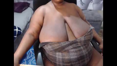 bigboobsass online show from 11.04.25