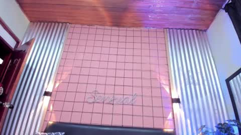 Princess Mensia online show from 01.08.25