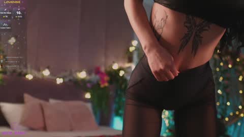 Heeyyooo Im Nans Subscribe to me I will be glad online show from 01.10.25