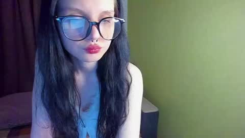 meowli online show from 02.04.25